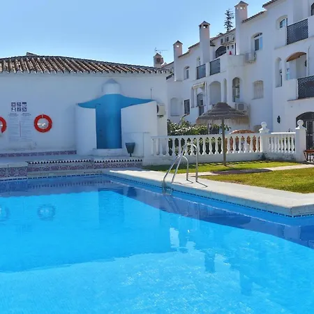 Verano Azul, Апартаменты Нерха
